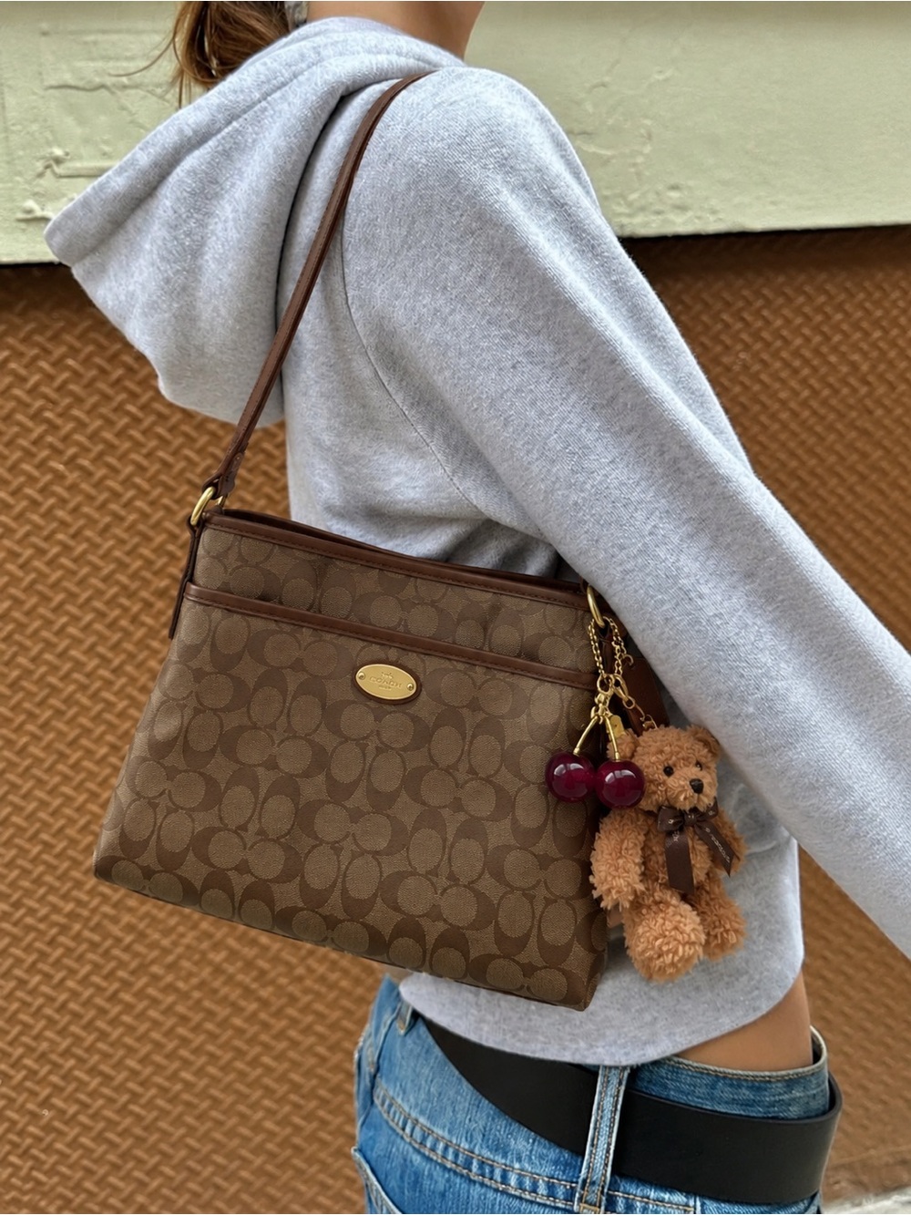 Vintage Coach Brown Signature Canvas Shoulder Bag Purse Y2K